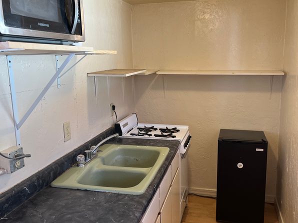 330 E Ashurst Ave #B