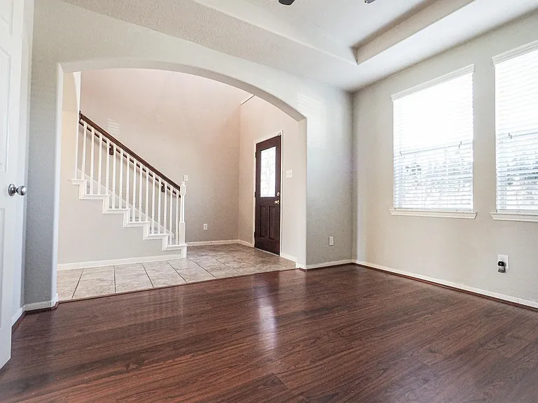 3638 Cottage Manor Ln — Photo 7