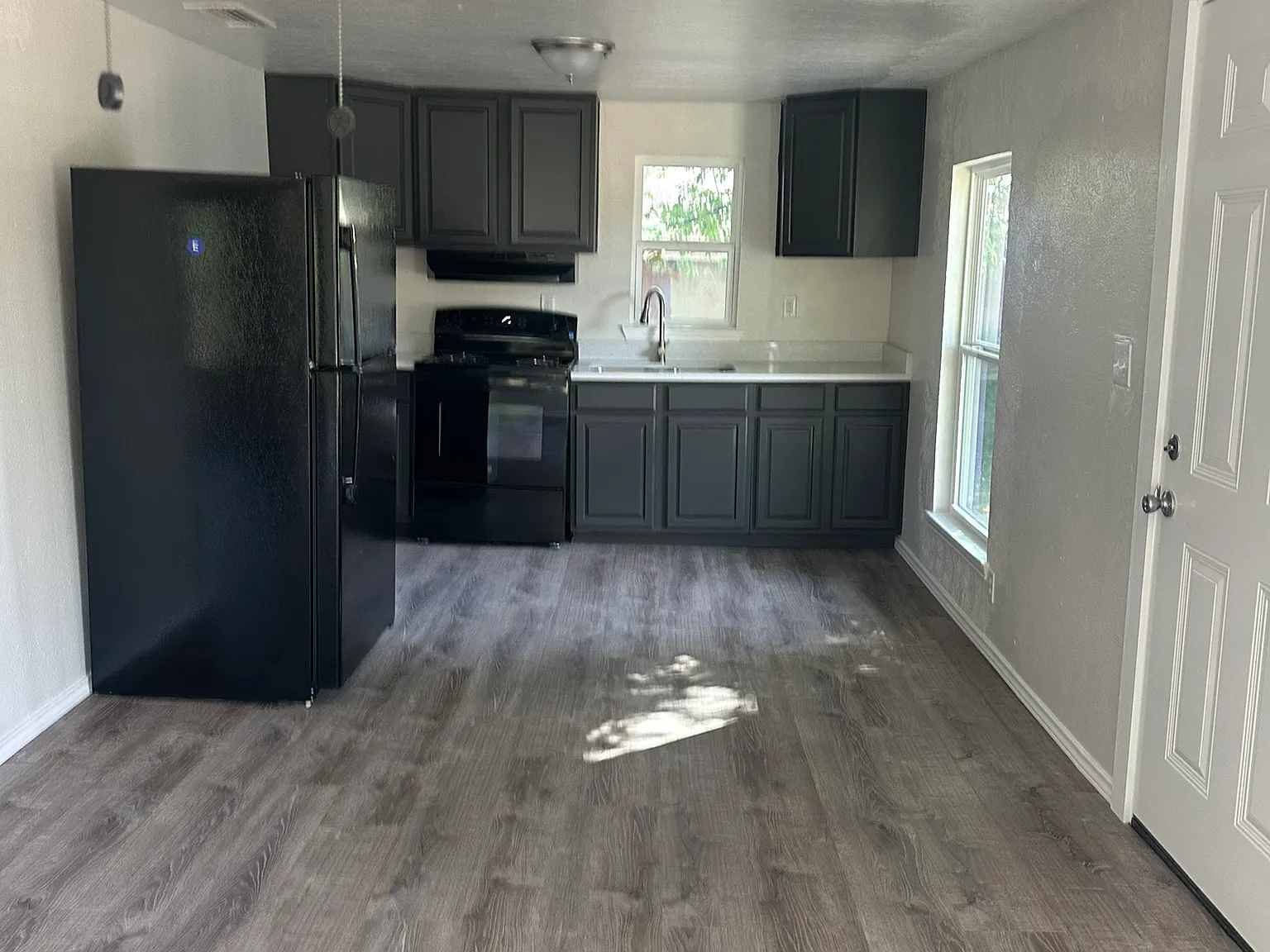 1 bed, 621 sqft, $750 — Photo 2