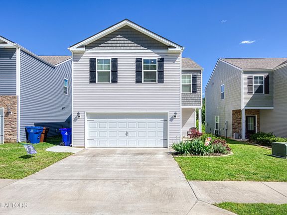 3rd image of 162 Harbour Pointe Ln