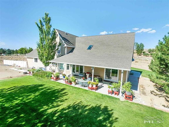 3rd image of 1881 Milkweed Ct