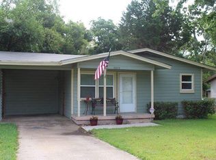 1213 Ridgewood Rd, Denison, TX 75020
