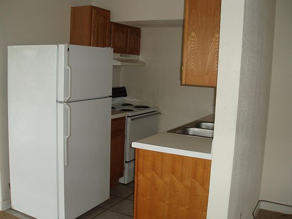 2nd image of 483 W Ocean View Ave APT D