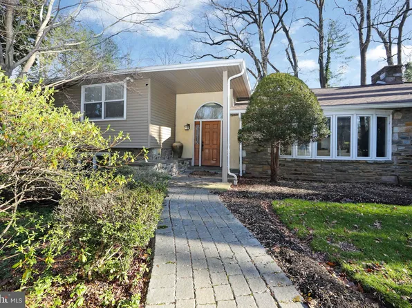901 Dale Rd, Meadowbrook, PA 19046