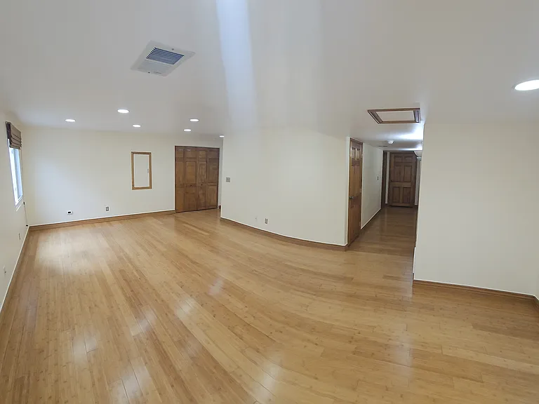 10196 Westside Ct — Photo 15