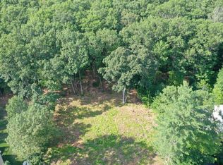 12 Peaslee Rd, Rochester, NH 03867