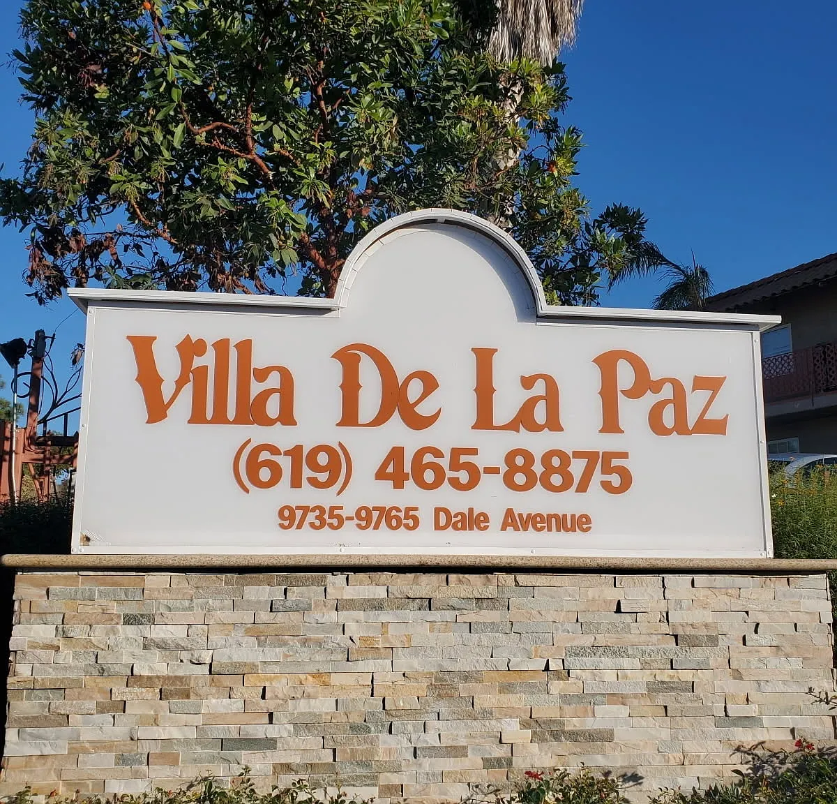 2 bed, 725 sqft, $2,245 — Photo 1
