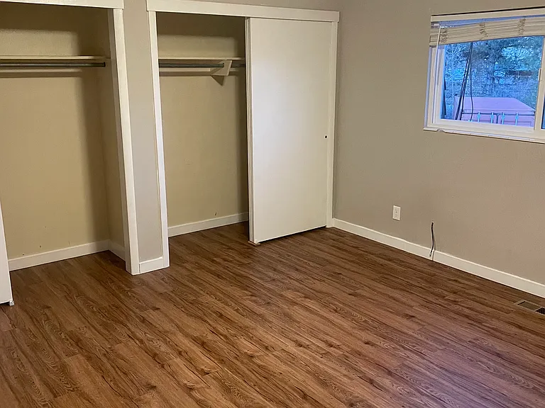 162 N 300 W #1 — Photo 8