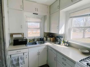 2715 Garden Ave, Cedar Falls, IA 50613