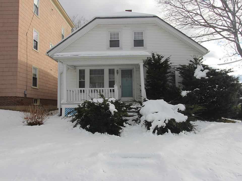 2nd image of 173 Webber Ave