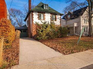 64 Heathdale Rd, Toronto, ON M6C1M8