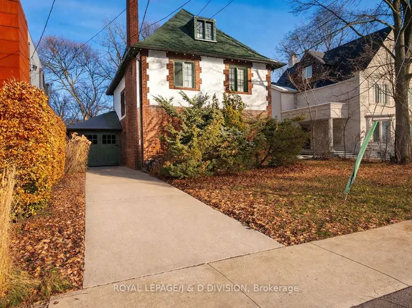 64 Heathdale Rd, Toronto, ON M6C 1M8