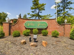 16 Knox Ter APT 2B, Wayne, NJ 07470