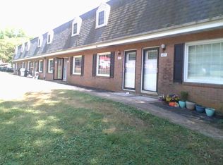 423 W 20th St, Newton, NC 28658