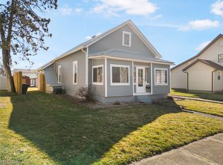 741 3rd St SE, New Philadelphia, OH 44663
