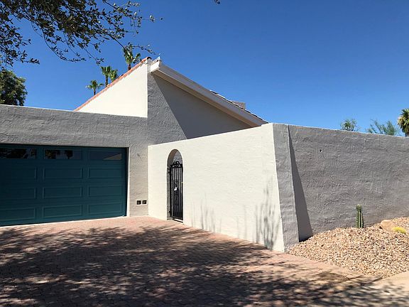 2nd image of 2062 E Balboa Dr