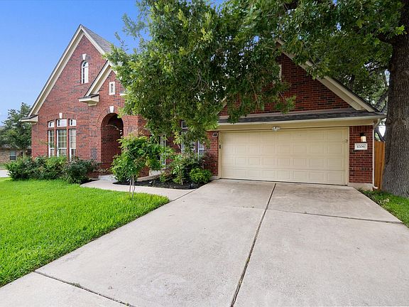 3rd image of 1706 Buttercup Creek Blvd
