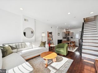 1827 Hoffman St, Philadelphia, PA 19145