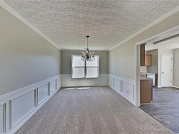 3rd image of 7095 Littlebrook Way