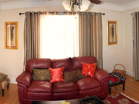 4th image of 604 S Andrews Ave