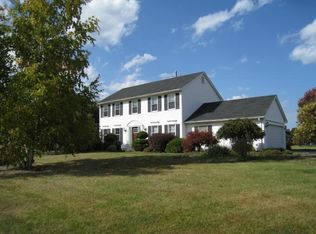 526 Brixton Trl, Webster, NY 14580