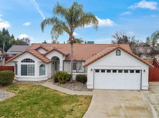 1163 N Greenwood St, Tulare, CA 93274