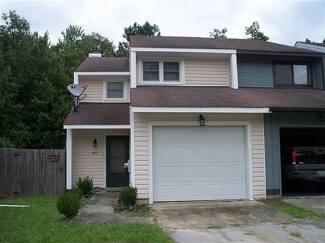1st image of 107 N Onsville Pl