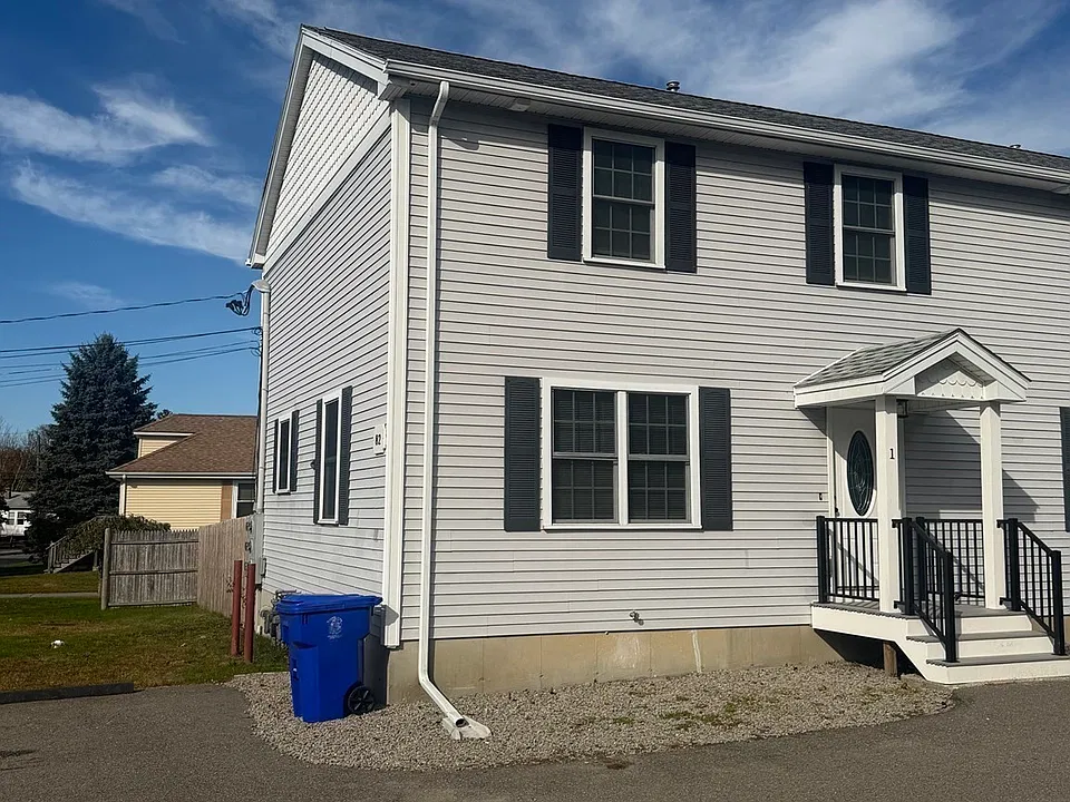 82 Johnson St #1