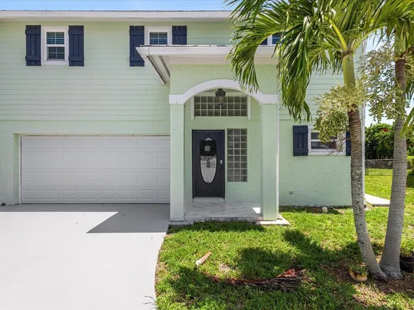 1261 Bonefish Court, Fort Pierce, FL 34949