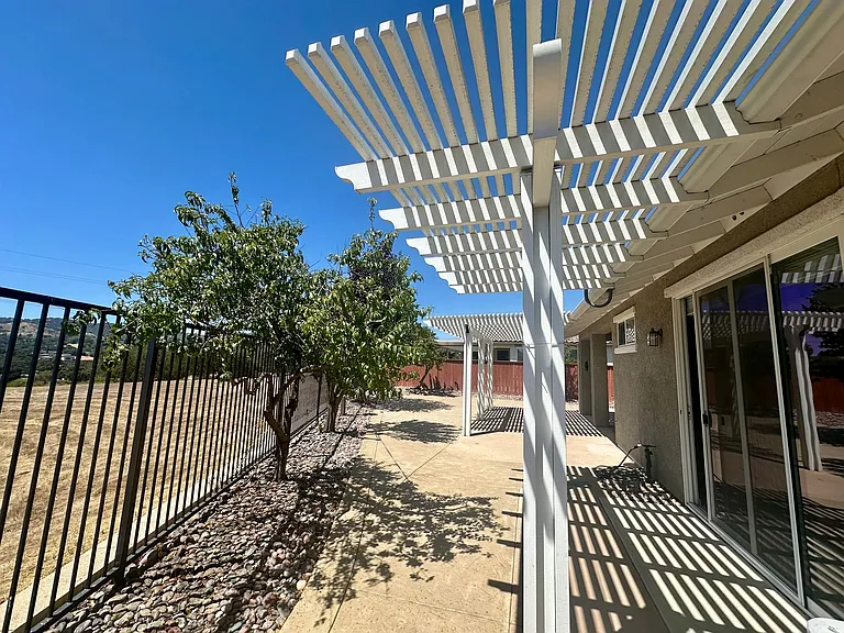 2653 Traditions Loop — Photo 32
