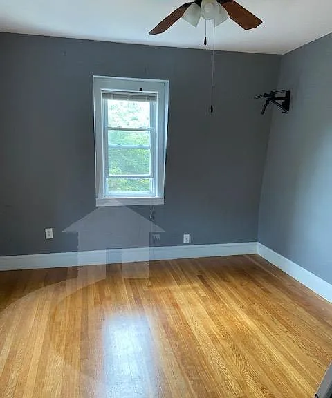 130 Willow Ave #2 — Photo 4