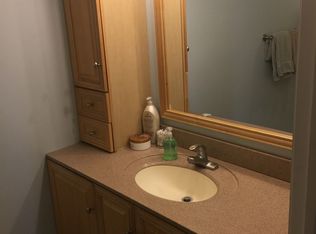 1603 Darwin Ct, Wheaton, IL 60189