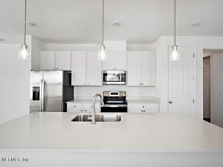 7212 Red Timber Rd — Photo 10