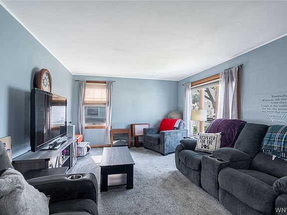 3rd image of 100 Treadwell Rd