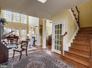 19845 Bethpage Ct, Ashburn, VA 20147