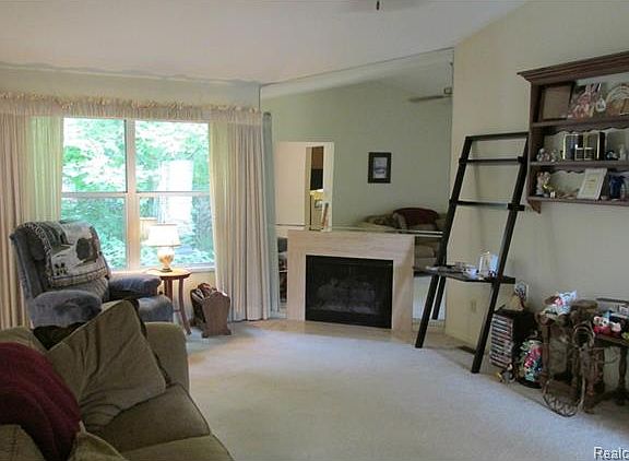 2nd image of 19589 Cardene Way
