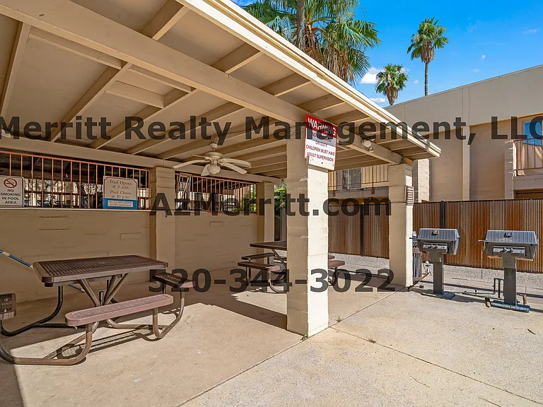 1337 E Fort Lowell Rd — Photo 24