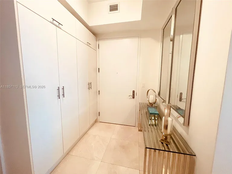 16001 Collins Ave #1402 — Photo 4