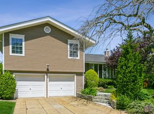 243 Birchwood Park Dr, Jericho, NY 11753