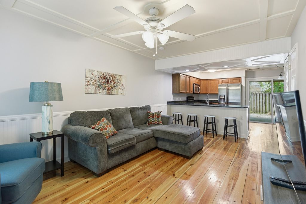 1291 Mathis Ferry Rd, Mount Pleasant, SC - View 3