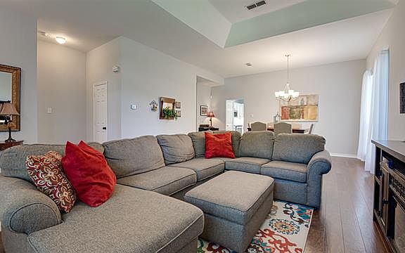4th image of 6628 Mantissa Dr
