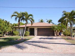 2320 Banana St, Saint James City, FL 33956