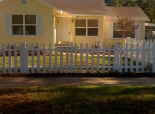 4555 Edgewood Pl, Riverside, CA 92506