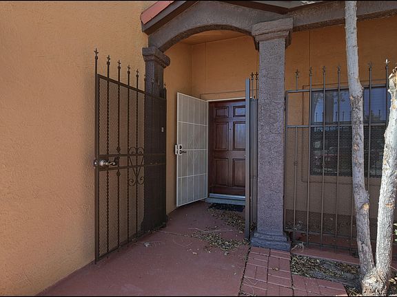 5th image of 7137 Portugal Dr #B