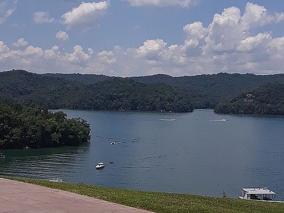 Norris Lake water views