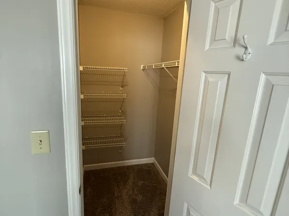 33 Rosewood Ter, Spartanburg, SC 29307