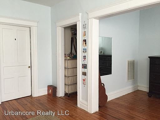 3rd image of 3606 E Broad St