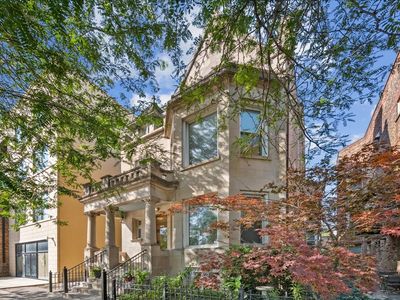 1348 W Wellington Ave APT 2, Chicago, IL, 60657