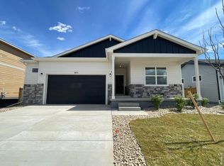 811 Ayrshire Rd, Johnstown, CO 80534