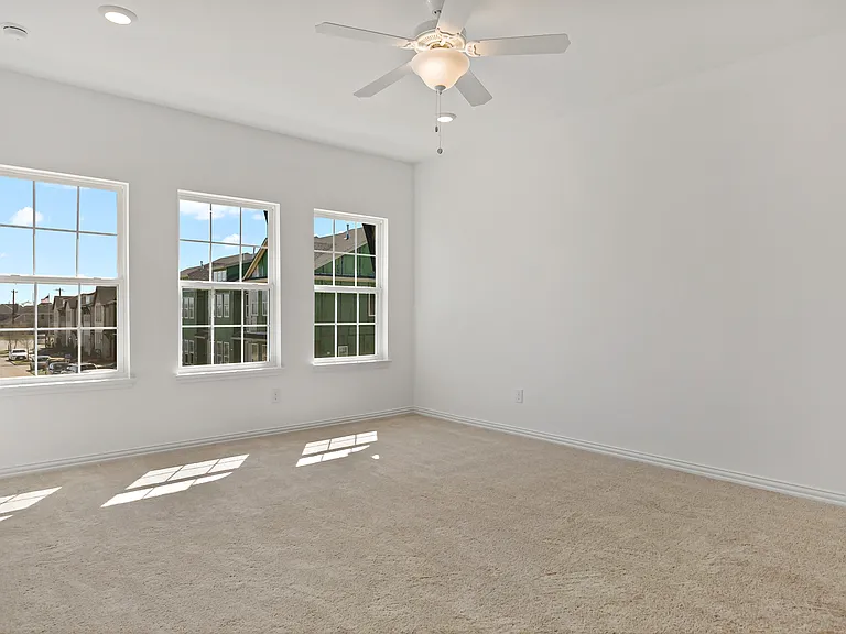 2249 Adena Springs Dr — Photo 13